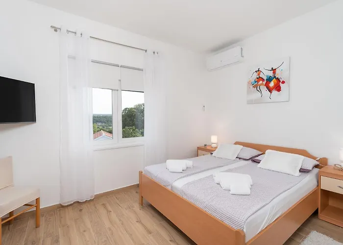 펜션 House Providenca Pridraga